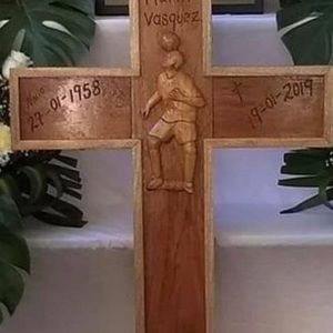 Meet your Posher, Elviz